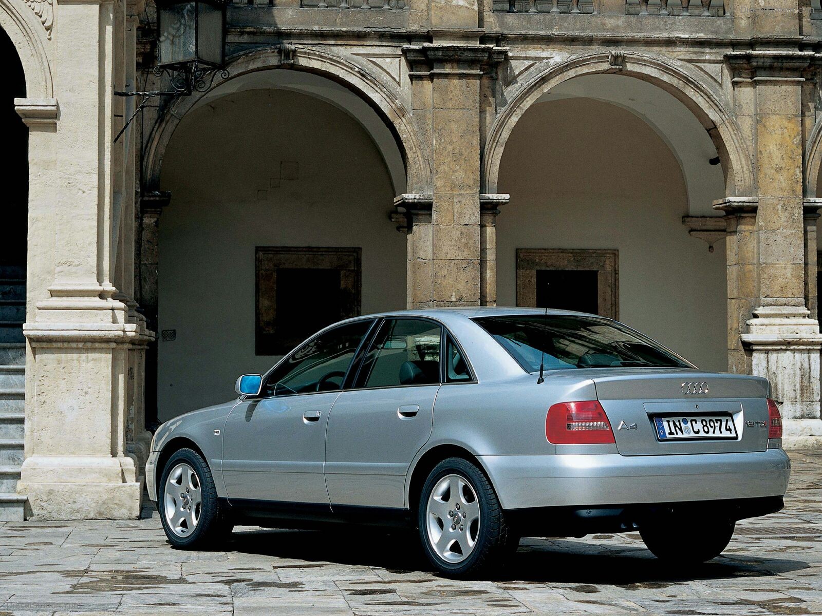 Audi A4 (1994)